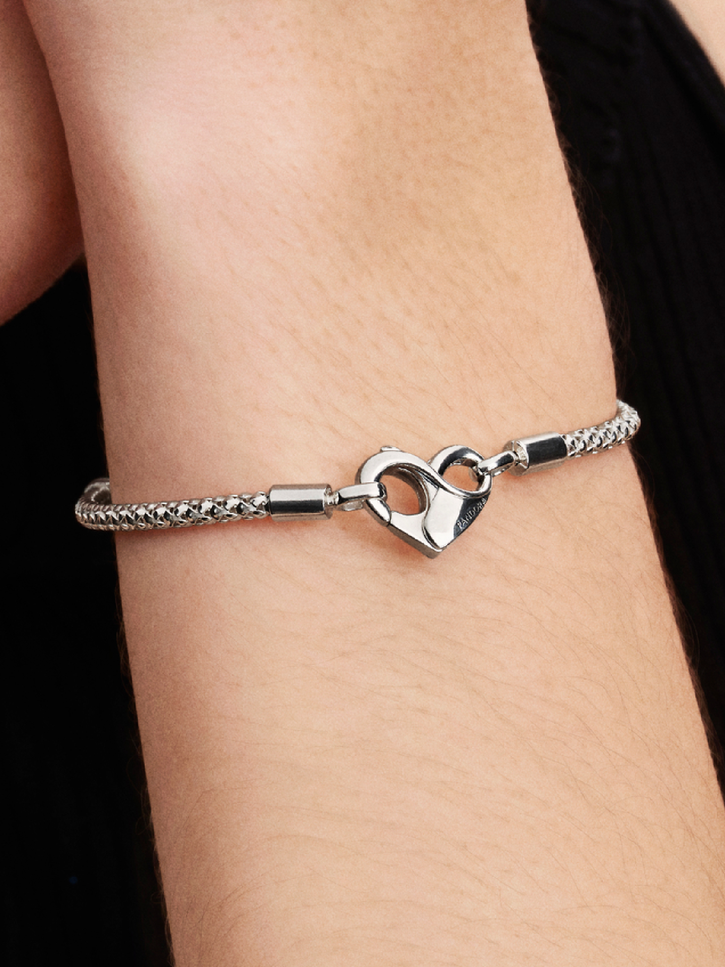 Женский браслет Pandora Moments Studded Chain, Sterling silver, цвет: Серебро — фото 3