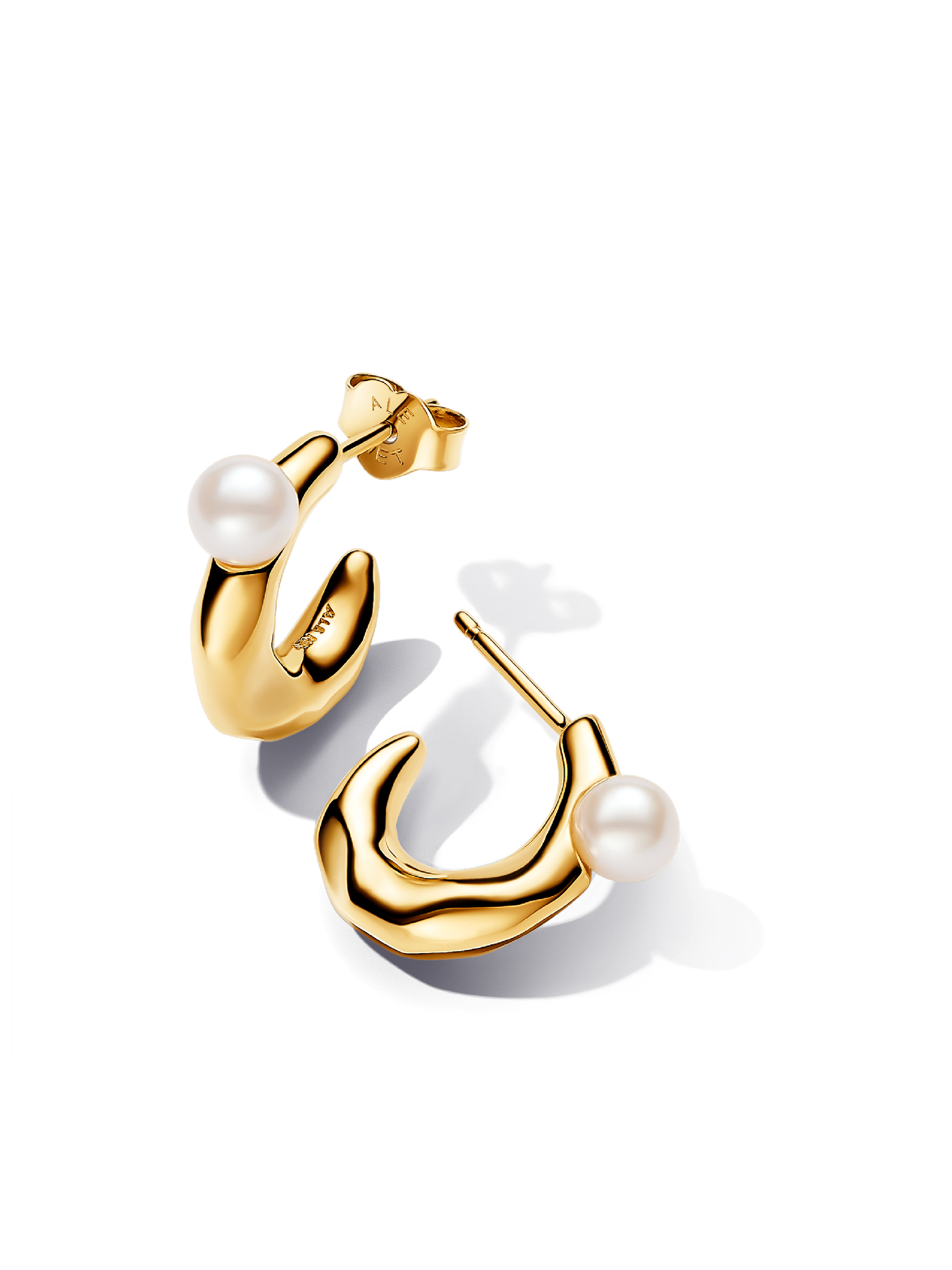 Женские серьги Pandora Treated Freshwater Cultured Pearl & Organically Shaped, цвет: Позолоченный — фото 1