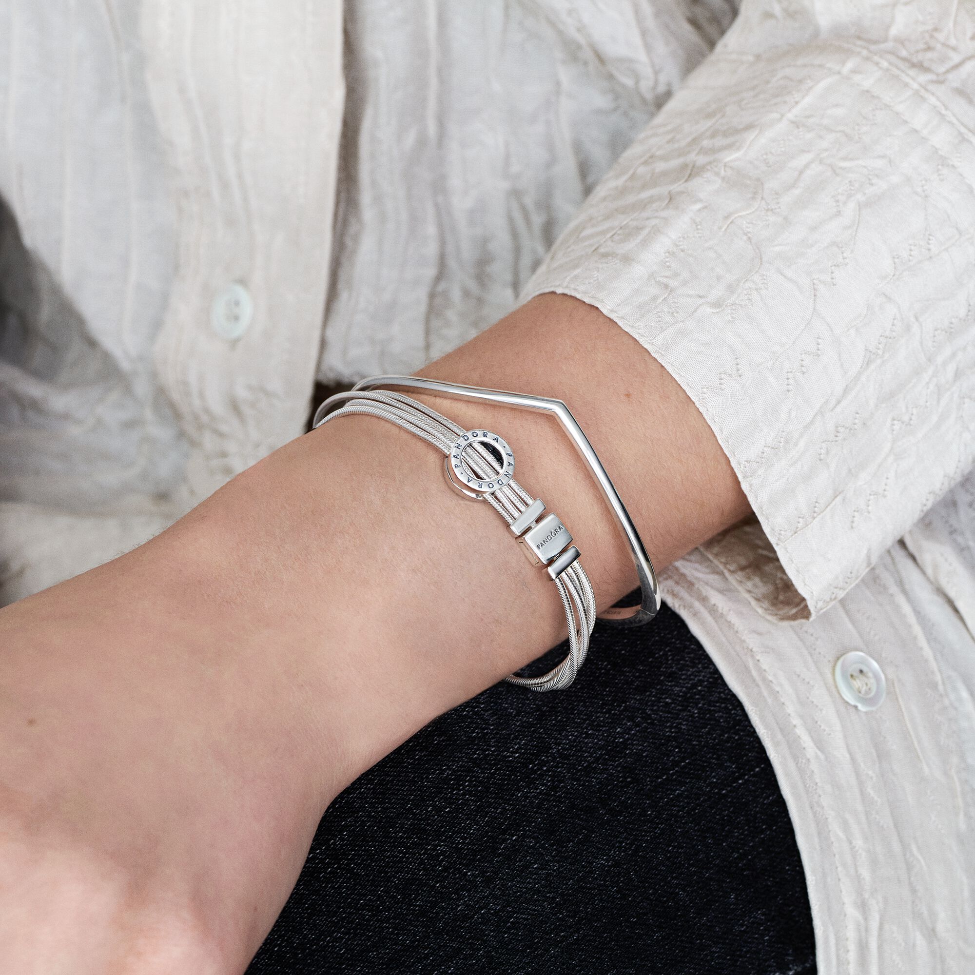 pandora wishbone bangle