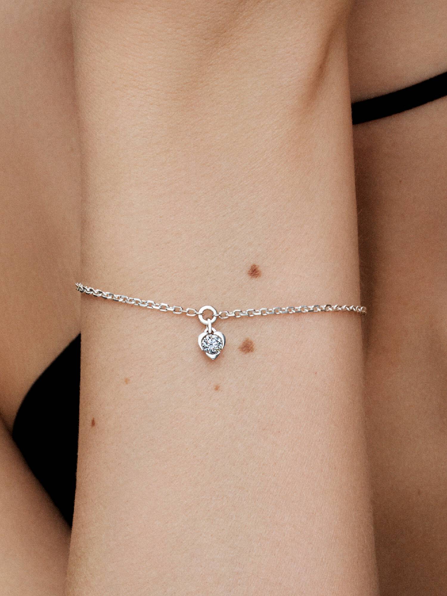 FINAL SALE - Pandora Talisman Sterling Silver Lab-grown Diamond Heart Chain Bracelet