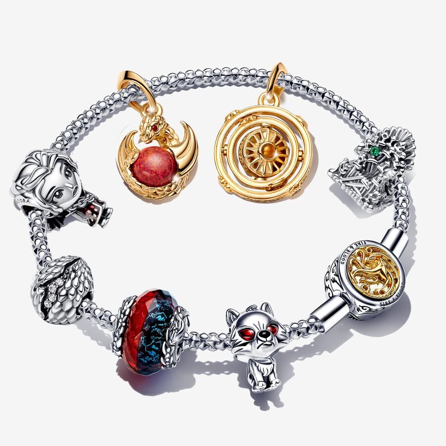 Game of Thrones Collection Charm Bracelet Set image number 0