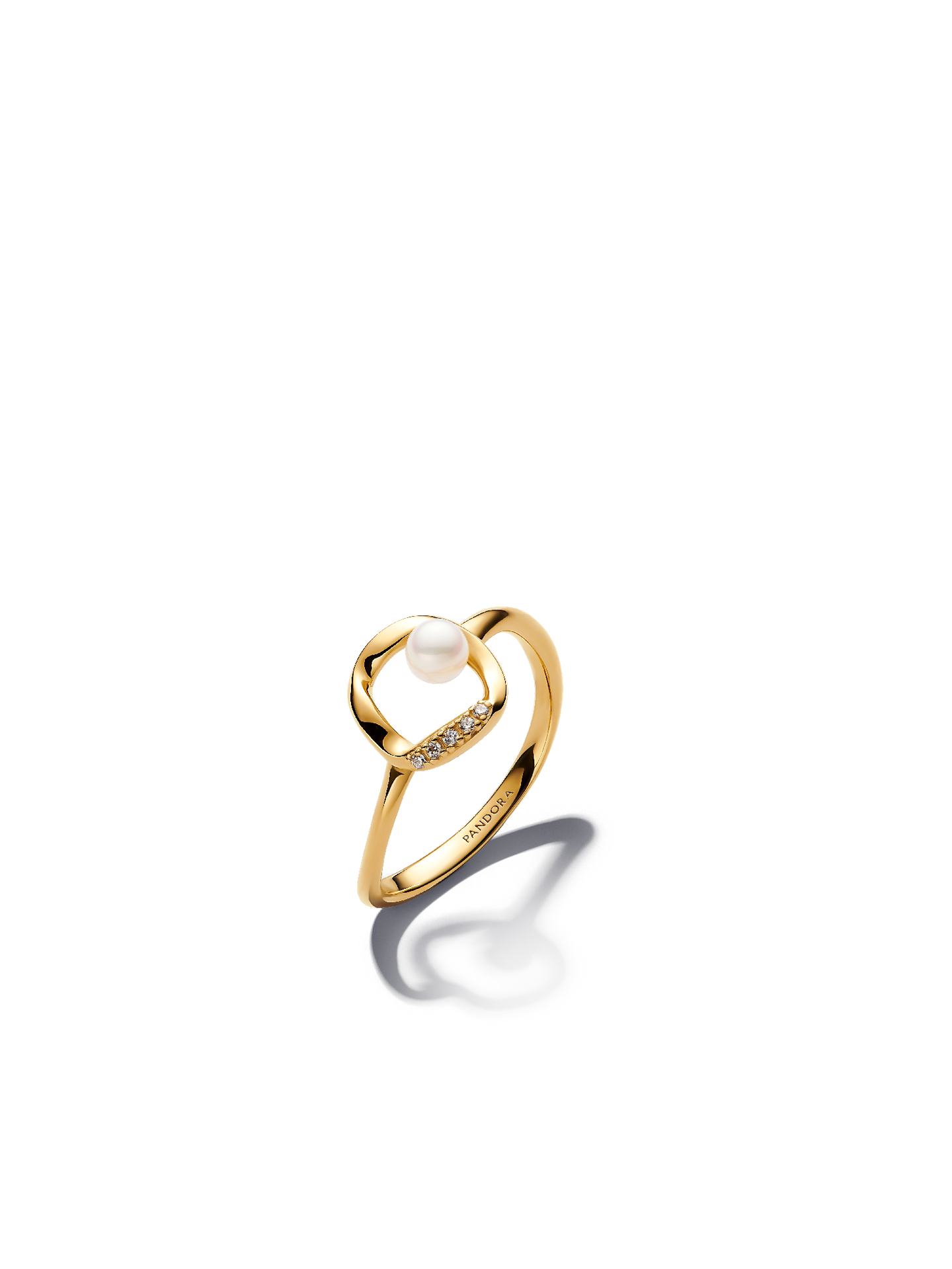 Женское кольцо Pandora Organically Shaped Pavé Circle & Treated Freshwater Cultured Pearl, цвет: Позолоченный