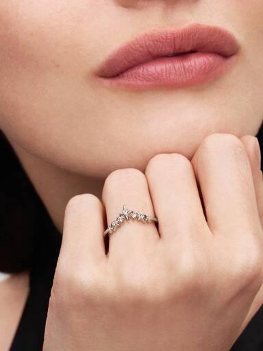 Tiara Stars Ring, Platinum Plated