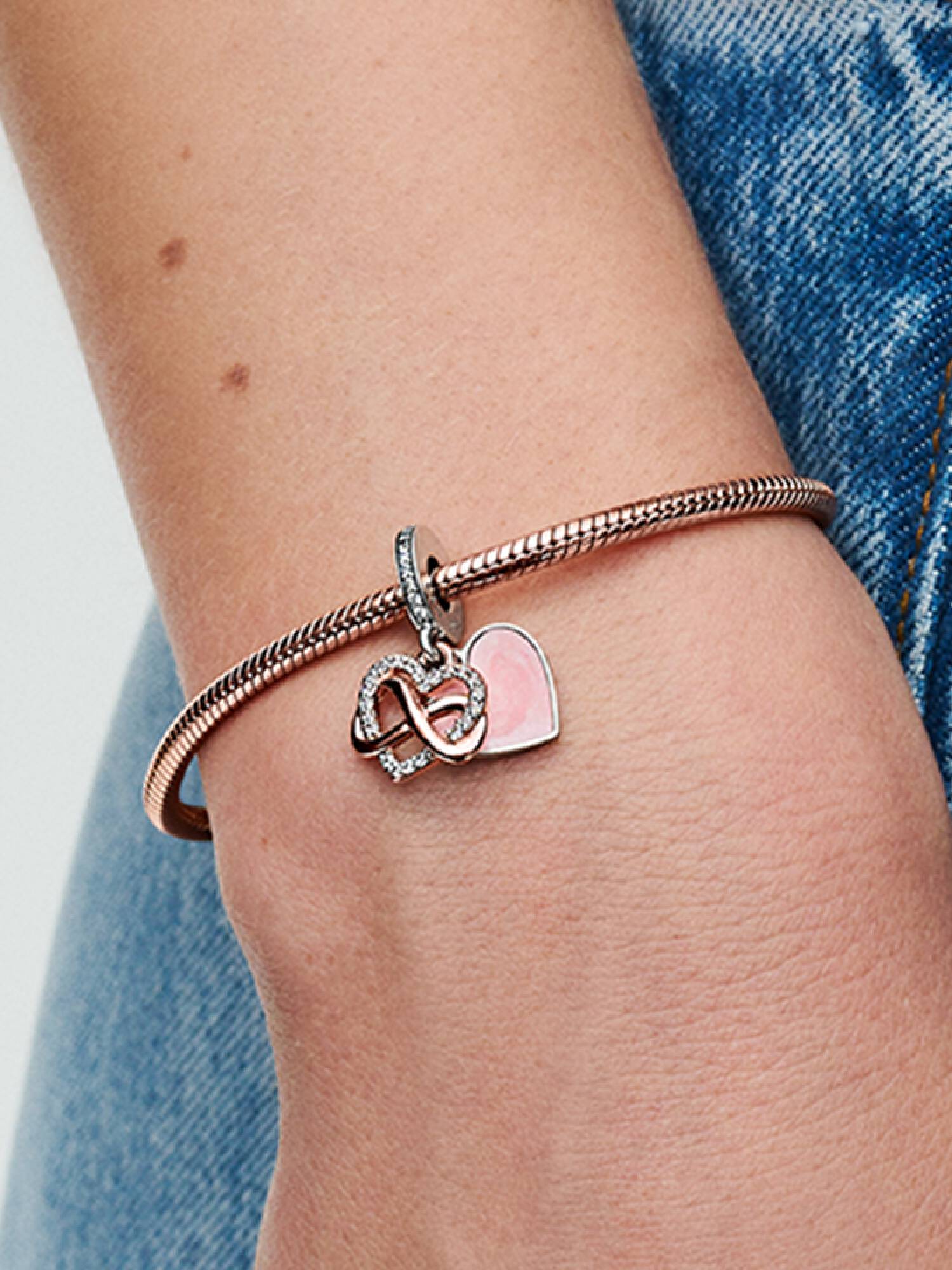 Sparkling Infinity Heart Dangle Charm
