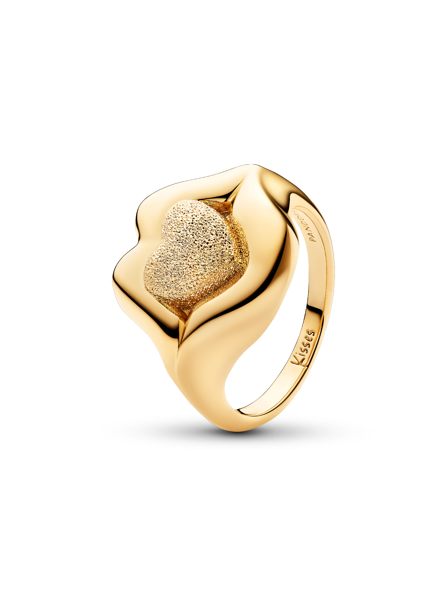 Pat McGrath The Lips of Love Statement Ring