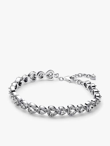 Halo Heart Trilogy Jewelry Set