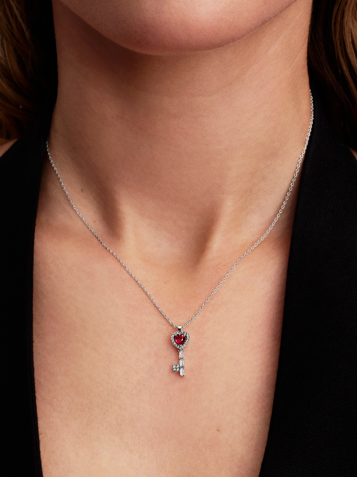 Женское колье Pandora Elevated Heart Key Collier, цвет: Серебро — фото 3