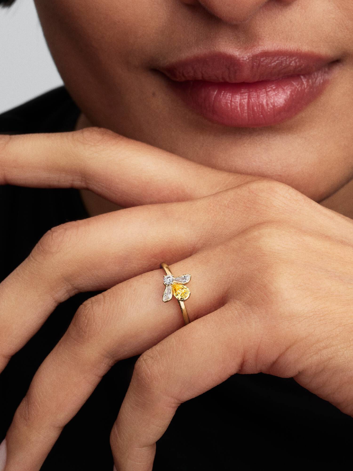 Honey Bee Ring