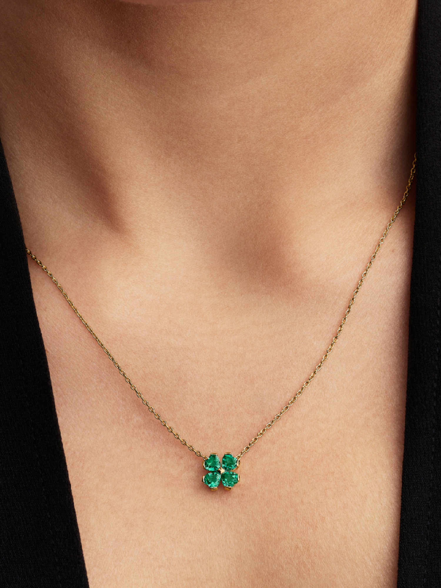 Green Lucky Clover Pendant Necklace
