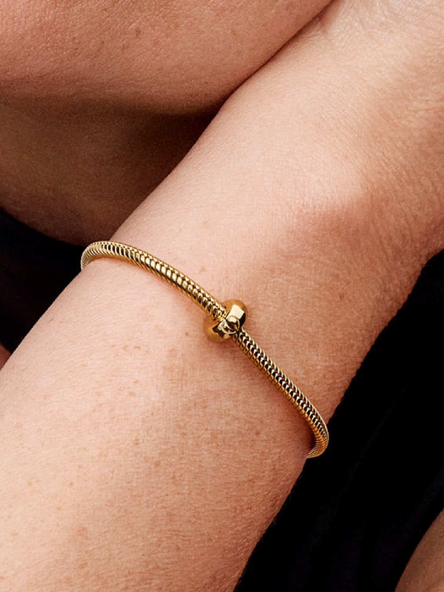 Шарм Pandora Round Clip Charm, цвет: Позолоченный — фото 3