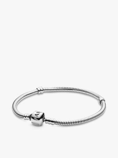 BE LOVE Engravable Heart Bracelet Set