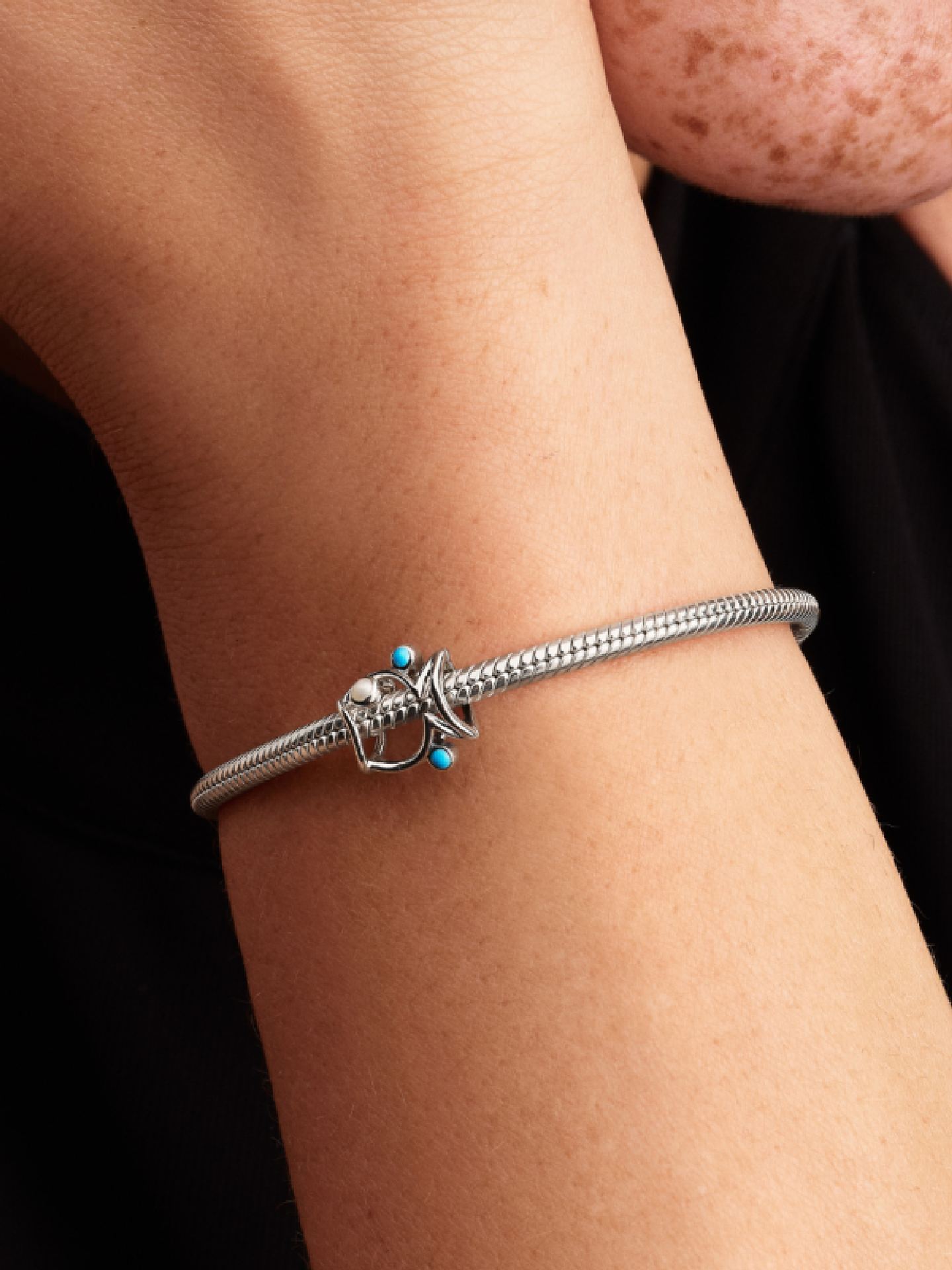 Женский шарм Pandora Openwork Fish Charm, цвет: Серебро — фото 3