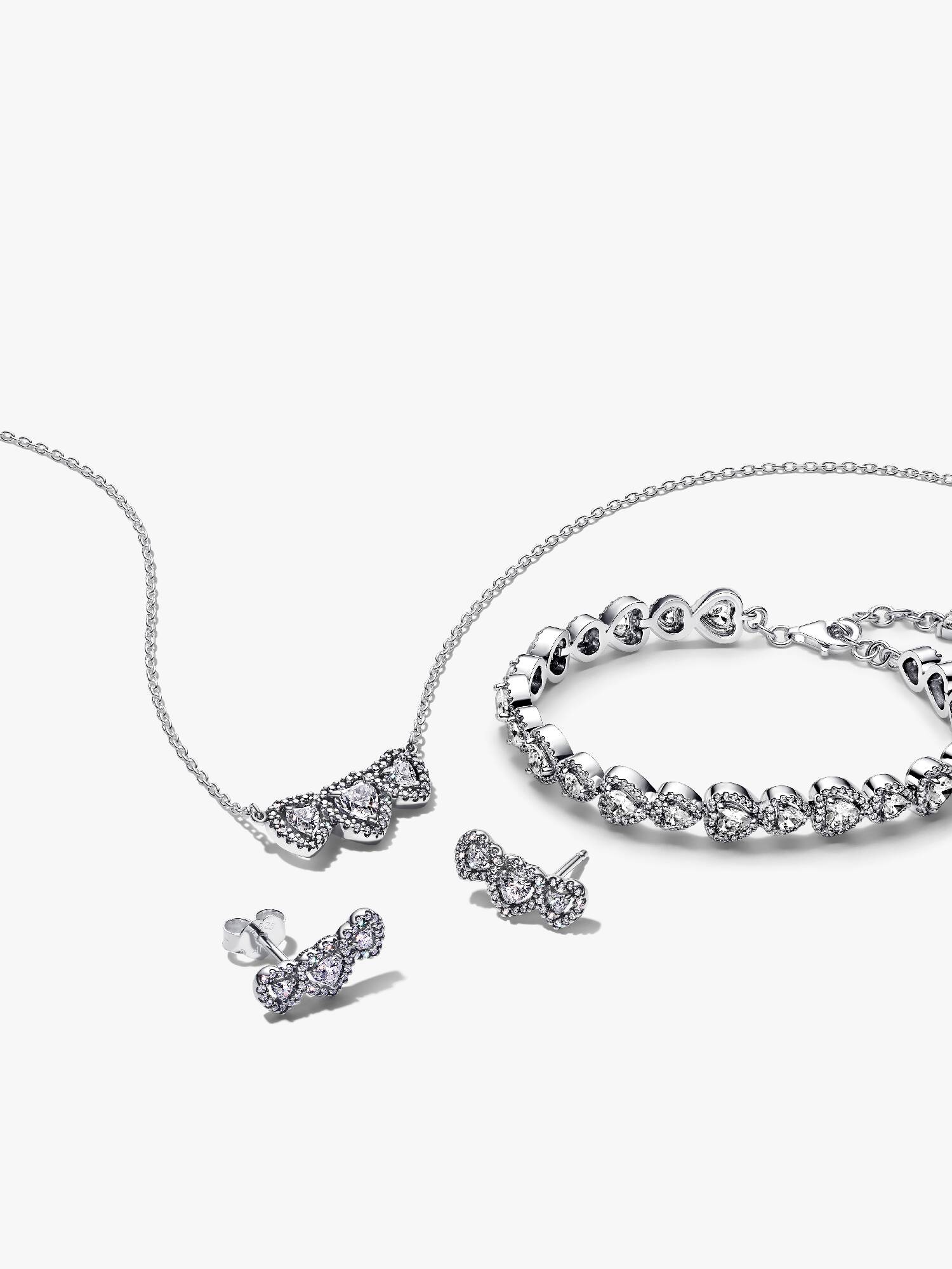 Halo Heart Trilogy Jewelry Set