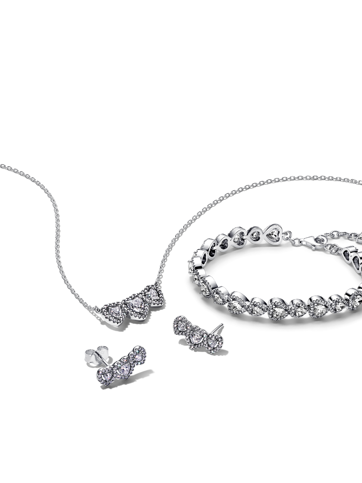 Halo Heart Trilogy Jewelry Set | Pandora US