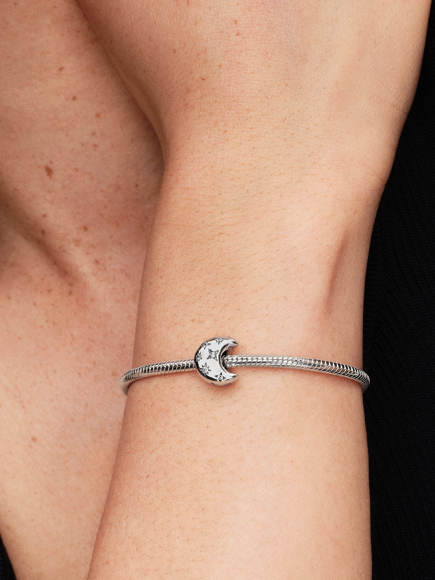 アクセサリー sayyy PANDORA Crescent Moon 2025Q4G_collection_moments_go_
