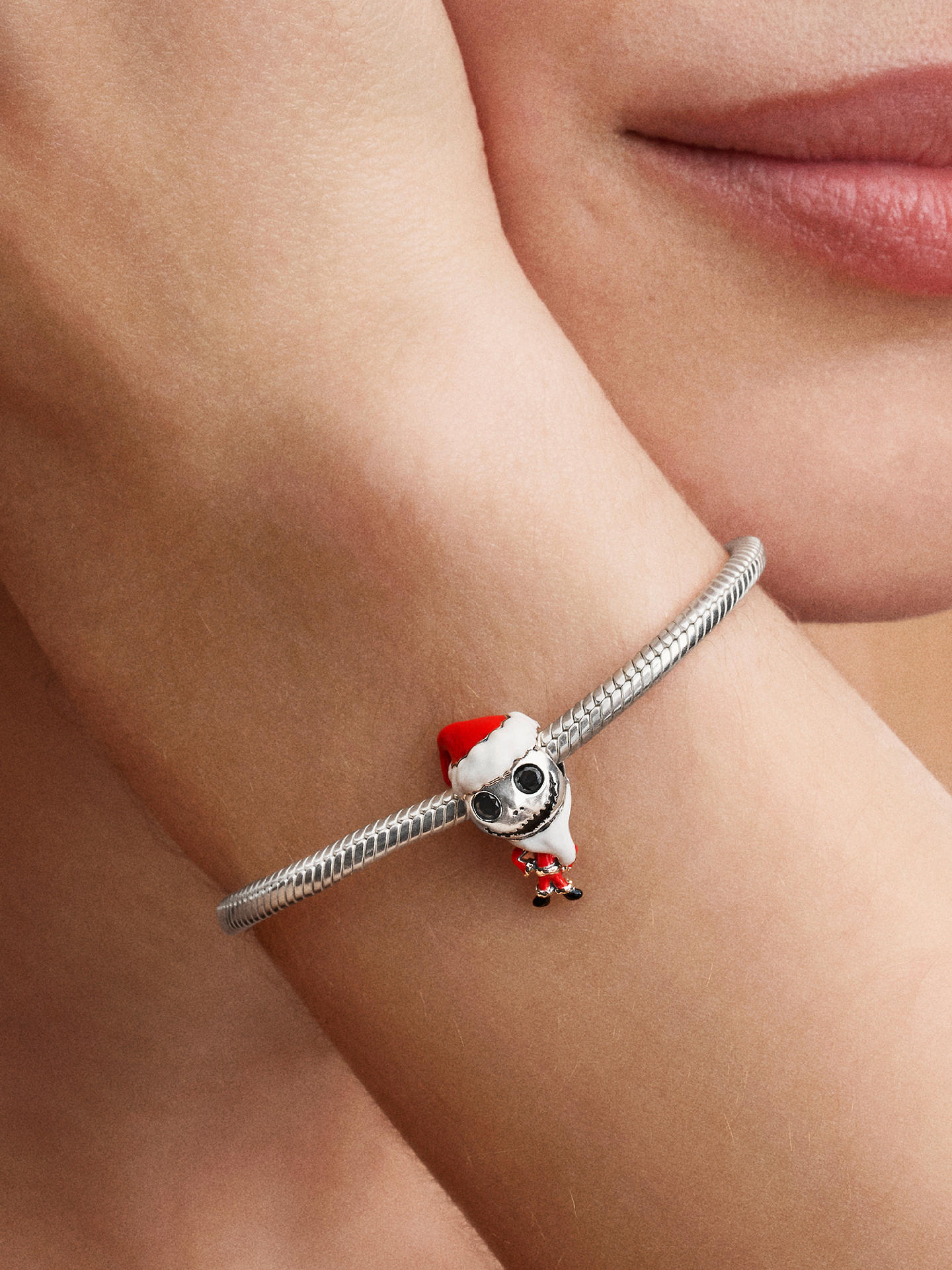 Женский шарм Pandora Disney The Nightmare Before Christmas Jack Skellington Charm, цвет: Серебро — фото 3