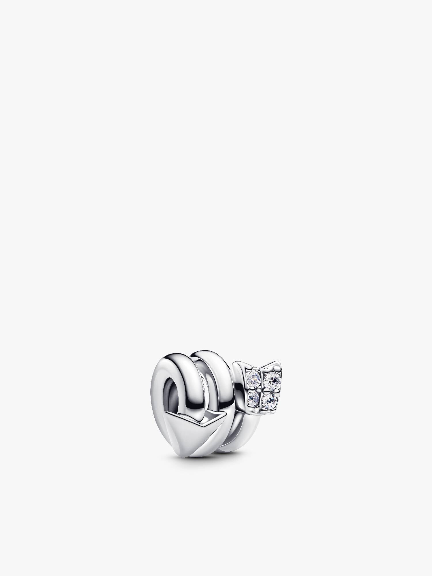 Twisting Arrow Charm