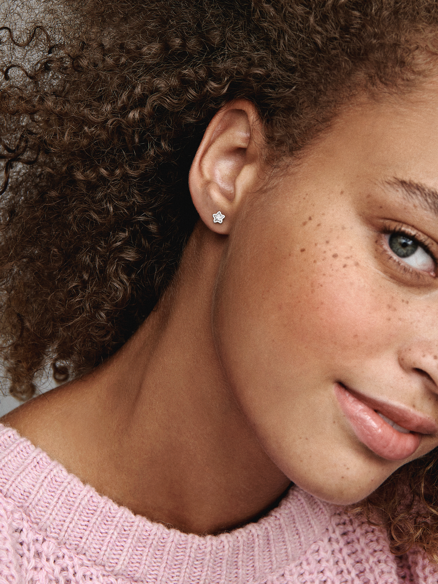 Sparkling Star Stud Earrings