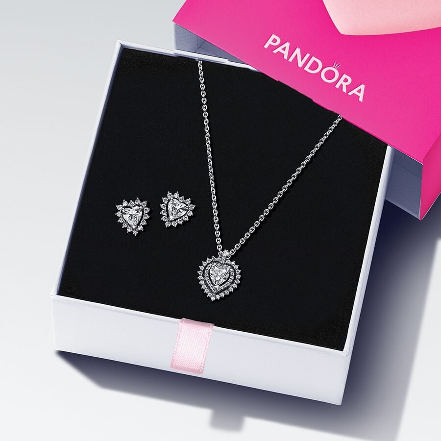 Sparkling Double Heart Halo Jewelry Gift Set image number 0