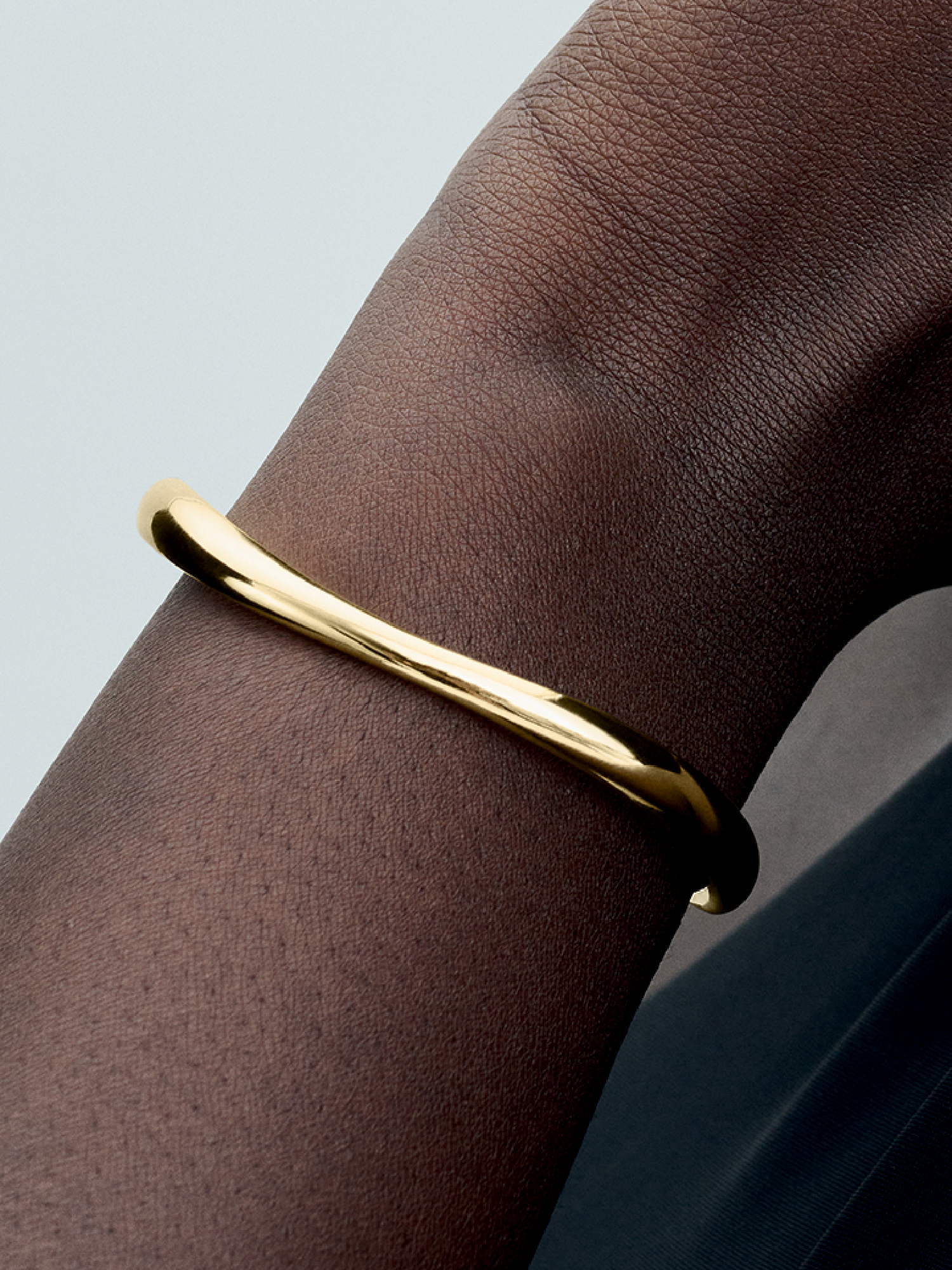 Organically Shaped Open Bangle | Gold plated | Pandora US