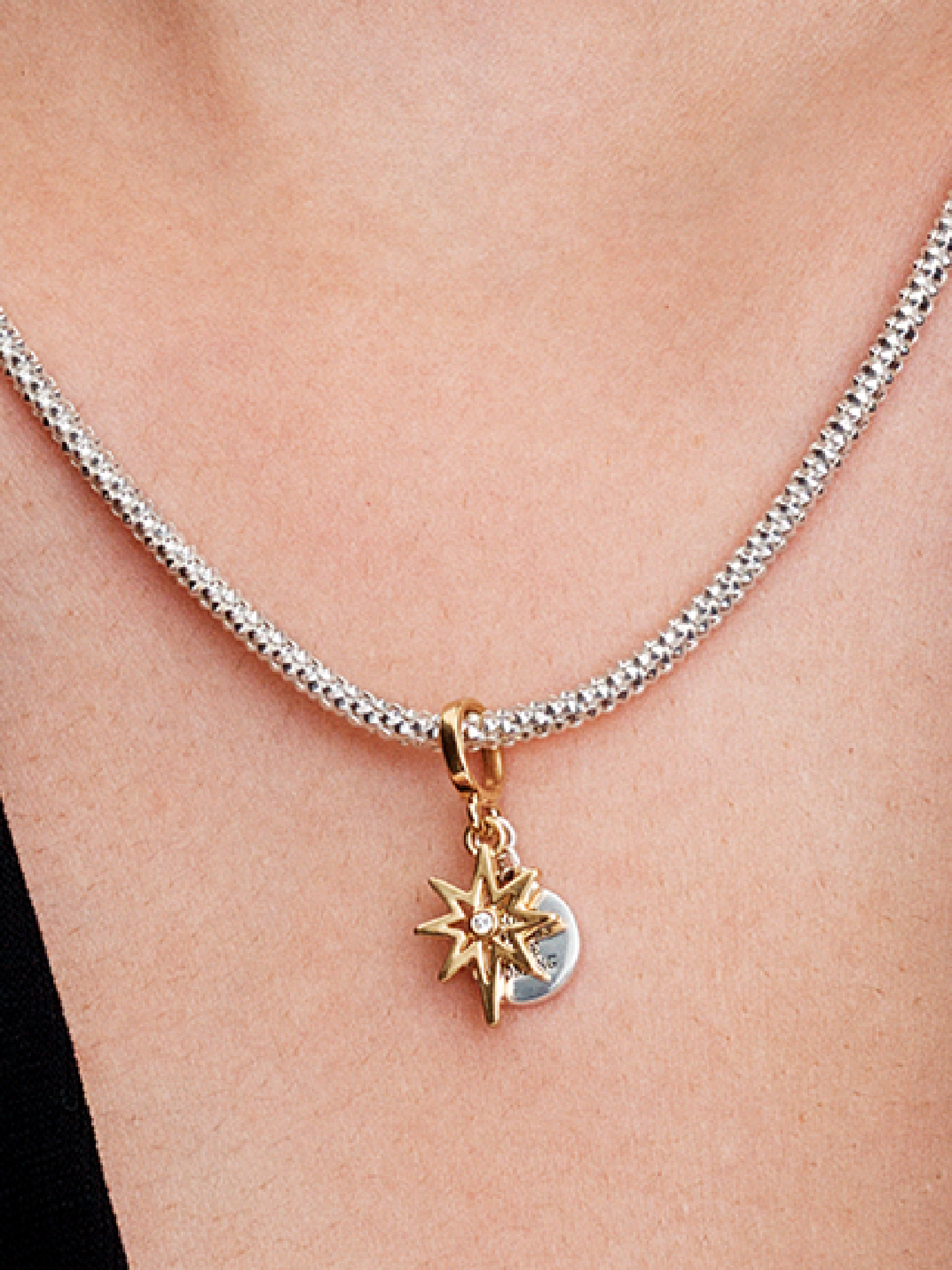 Женский шарм Pandora Engravable North Star Lab-grown Diamond Dangle Charm, цвет: Двухцветный — фото 3