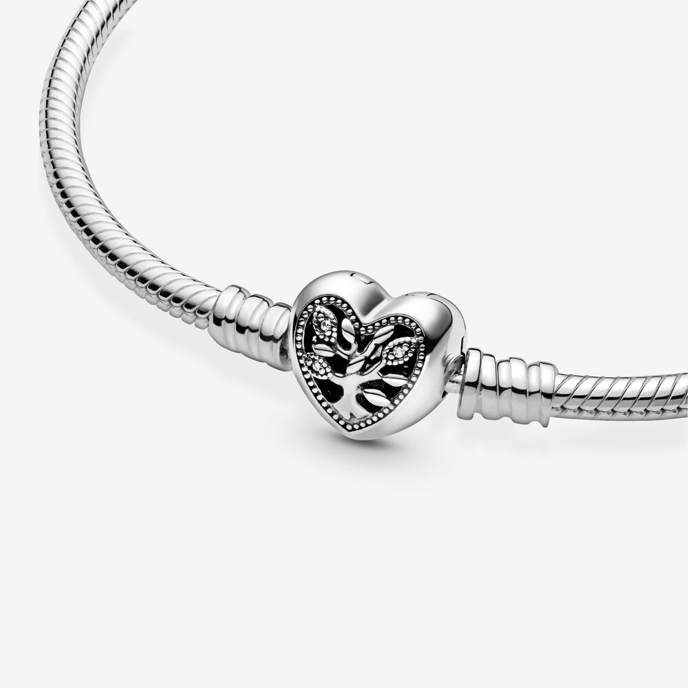 Pandora Moments Family Tree Heart Clasp Snake Chain Bracelet ...