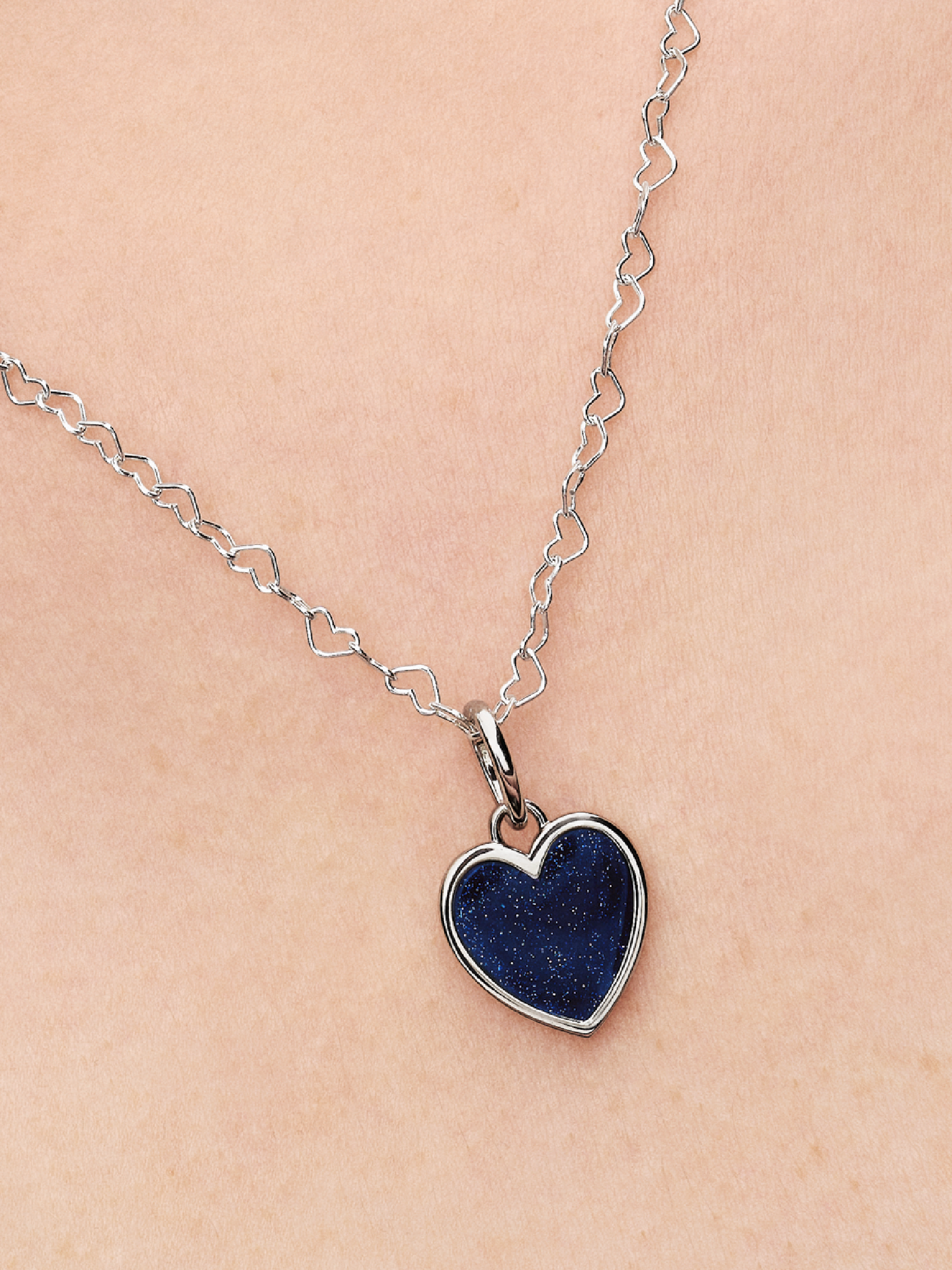 Женский шарм Pandora Engravable Blue Heart Dangle Charm, Platinum Plated, цвет: Платиновый — фото 3