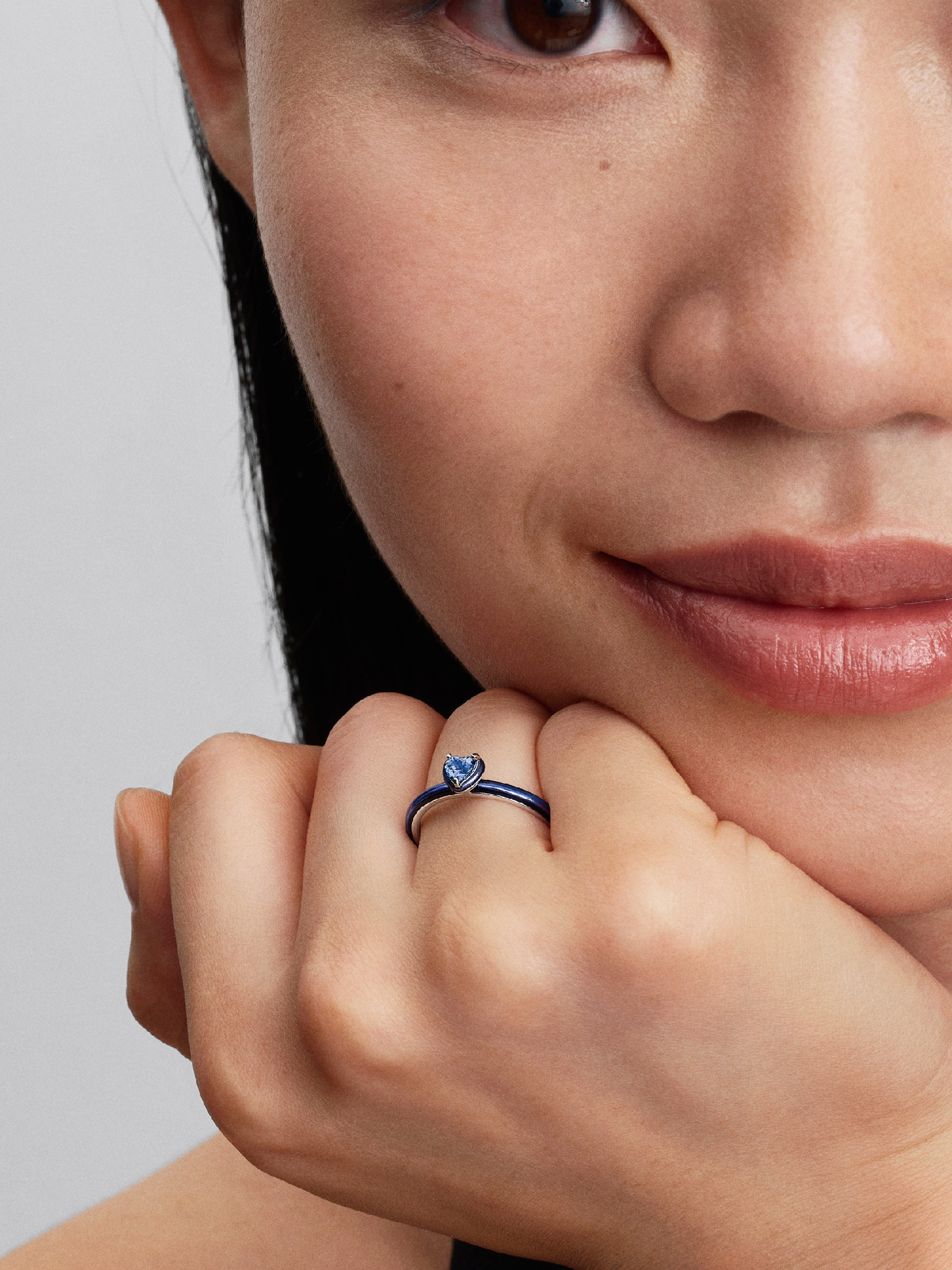 Женское кольцо Pandora Blue Chakra Heart, цвет: Серебро — фото 3