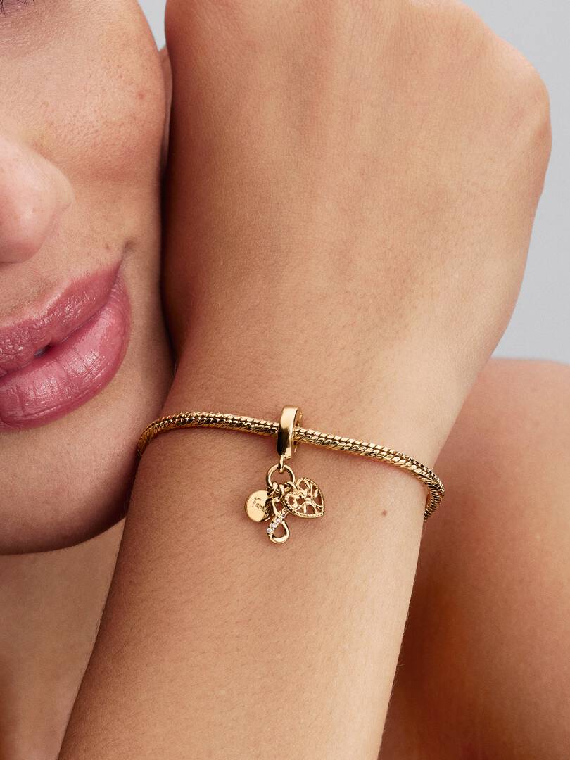 792201c01 Family Infinity Triple Dangle Charm | Pendant | Gold plated | Pandora US
