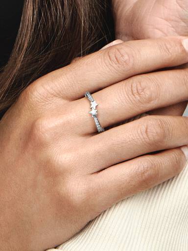 Shooting Stars Sparkling Ring