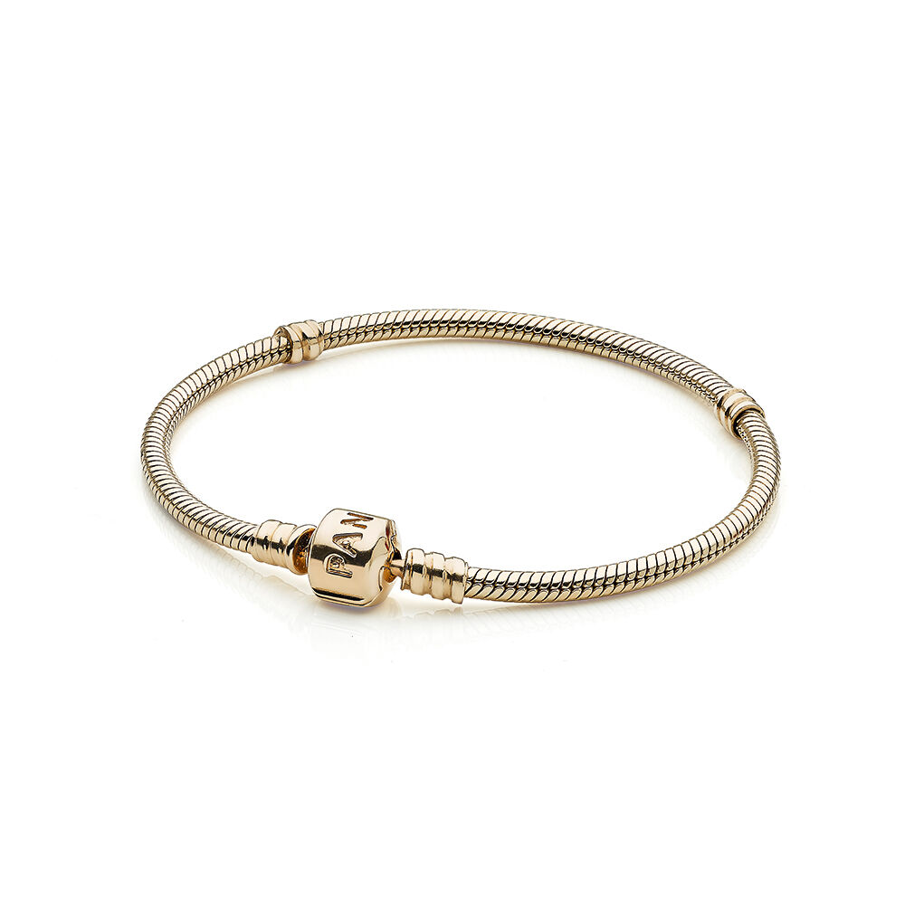 Moments Gold Clasp Bracelet | PANDORA Jewelry US