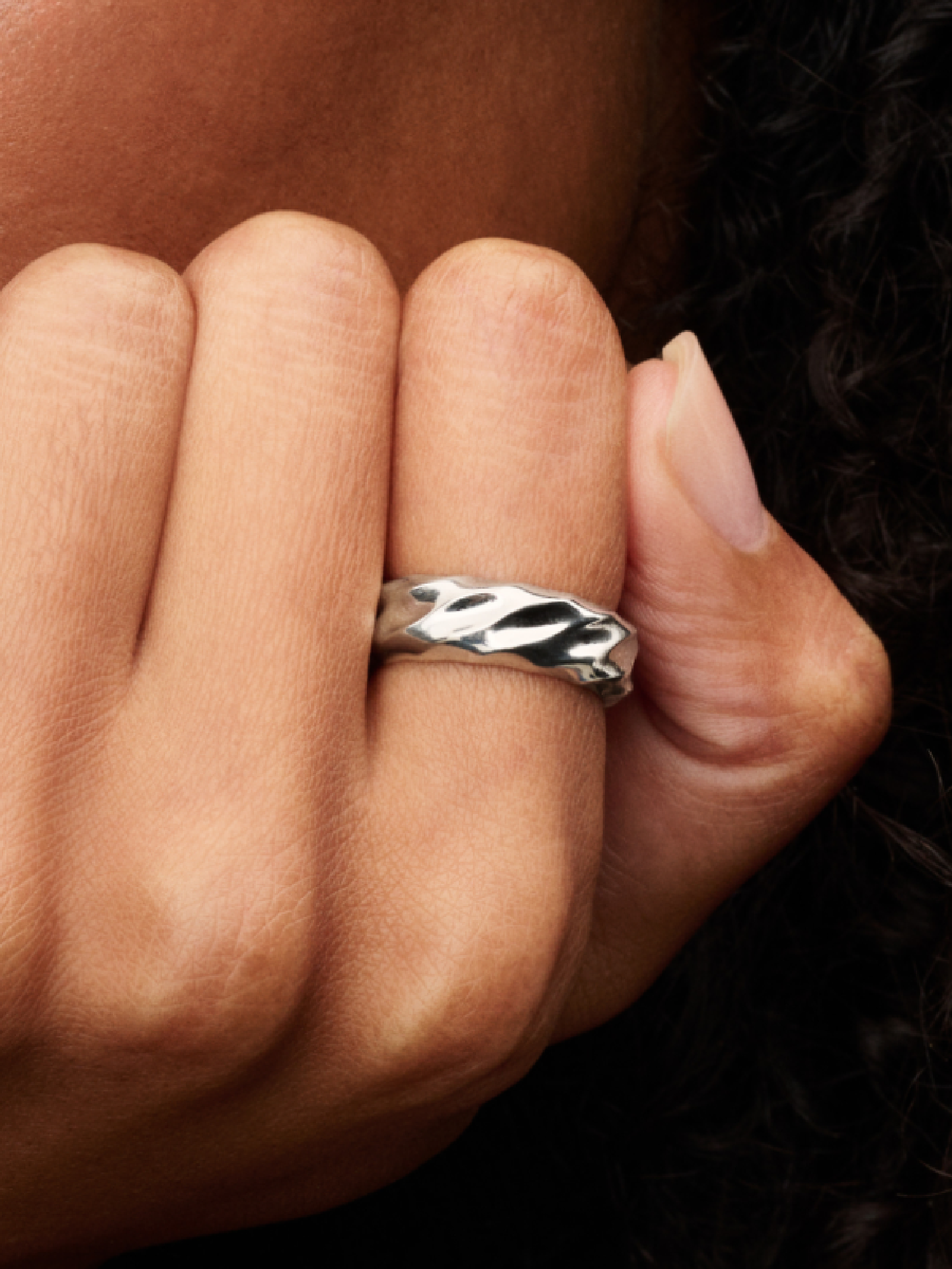 Женское кольцо Pandora Rippled Wide Band, Sterling silver, цвет: Серебро — фото 3
