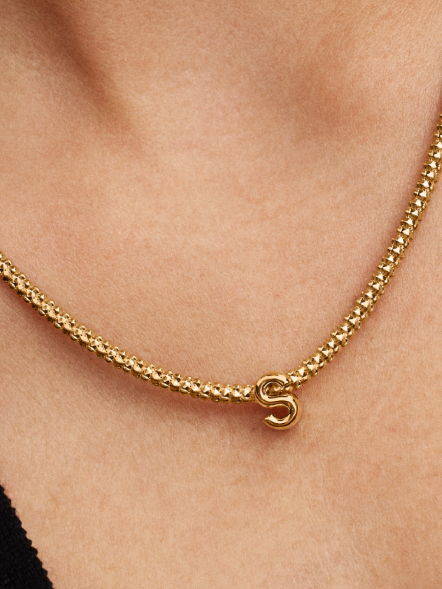Женский шарм Pandora Letter S Alphabet Charm, Gold plated, цвет: Позолоченный — фото 3