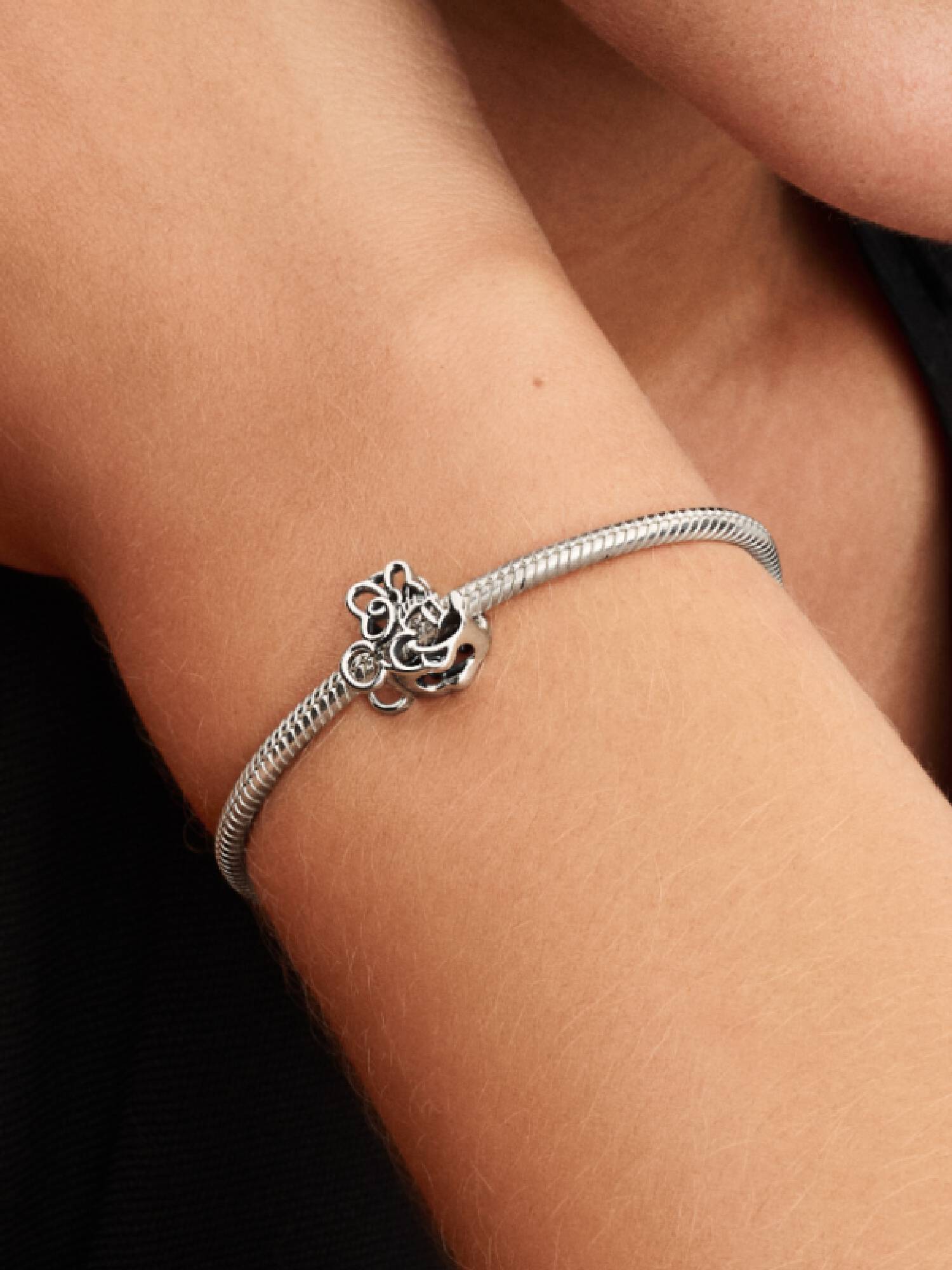 FINAL SALE - Disney Minnie Mouse Openwork Charm