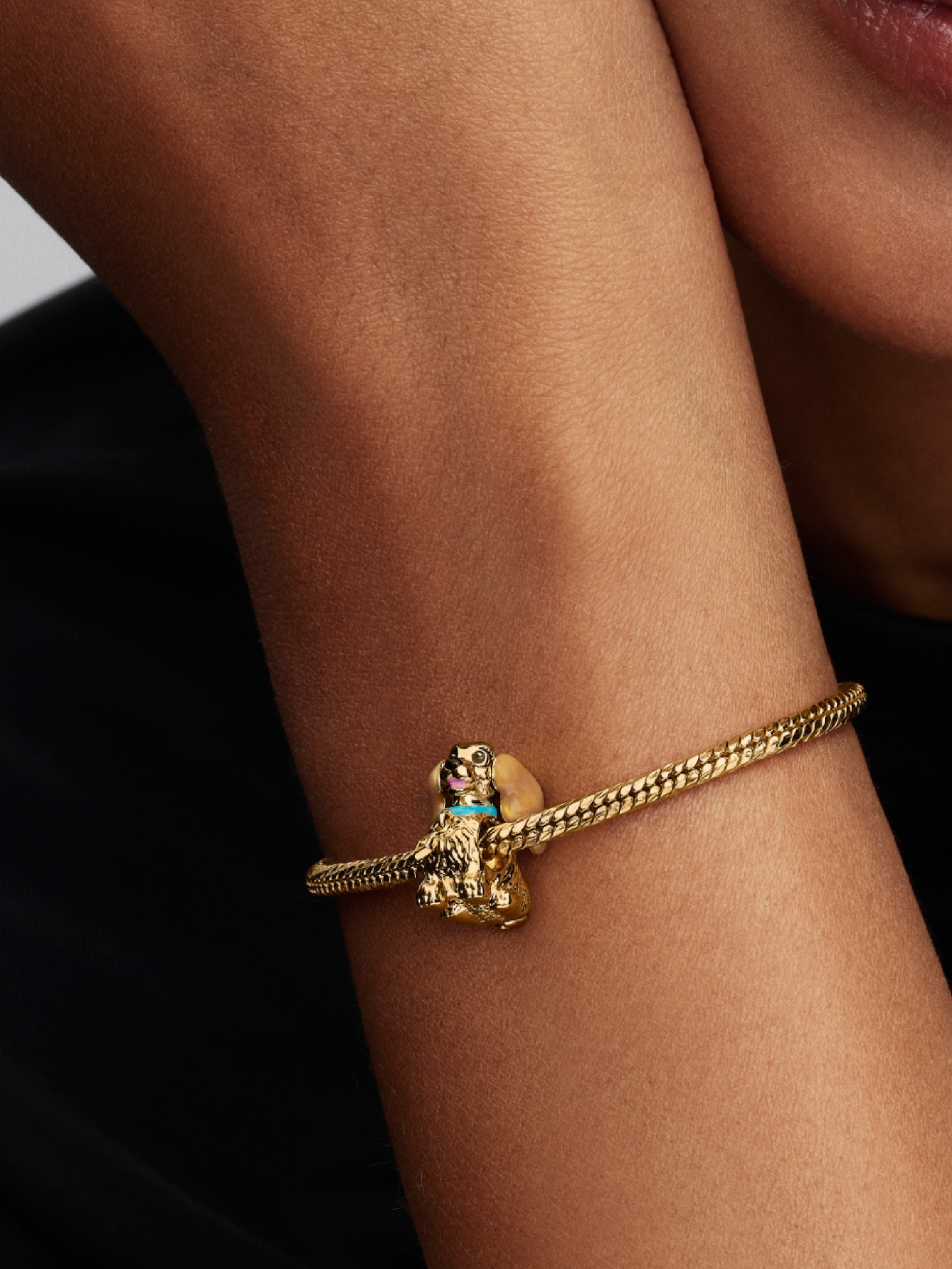 Женский шарм Pandora Disney Lady Charm, цвет: Позолоченный — фото 3