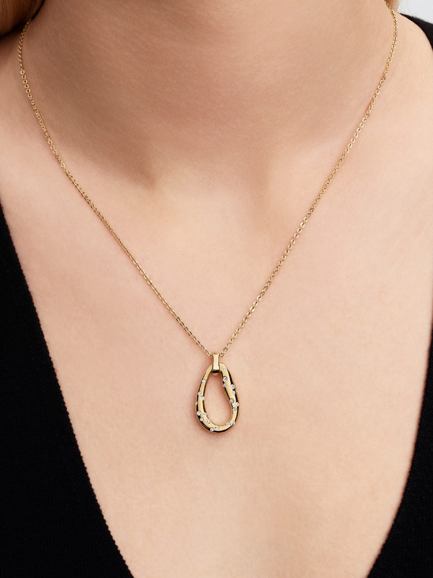 Organically Shaped Stone-Set Pendant Necklace