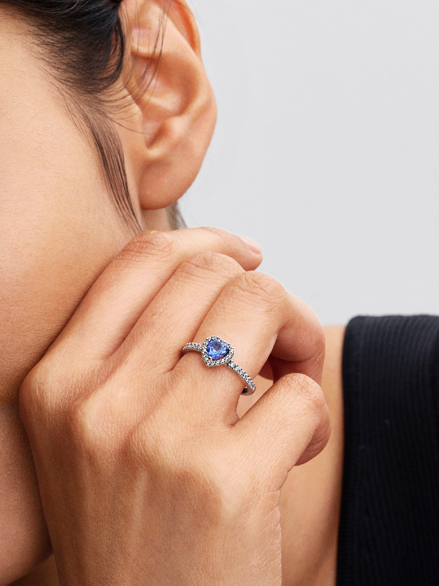 Sparkling Elevated Heart Ring | Sterling silver | Pandora US