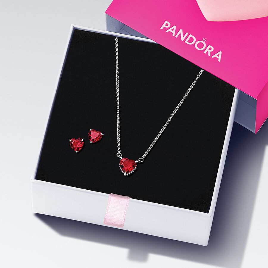  Valentine's Day Heart Charms Sparkle Red Crystal