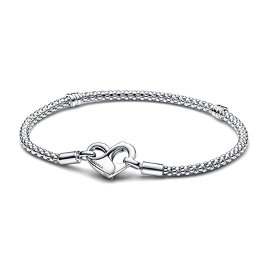 Louis Vuitton for UNICEF  Fine jewelry trends, Louis vuitton bracelet,  Antique silver jewelry