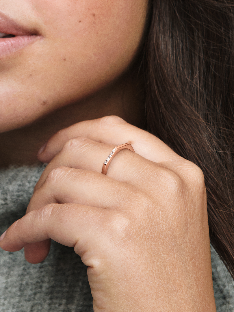 Multifaceted Ring