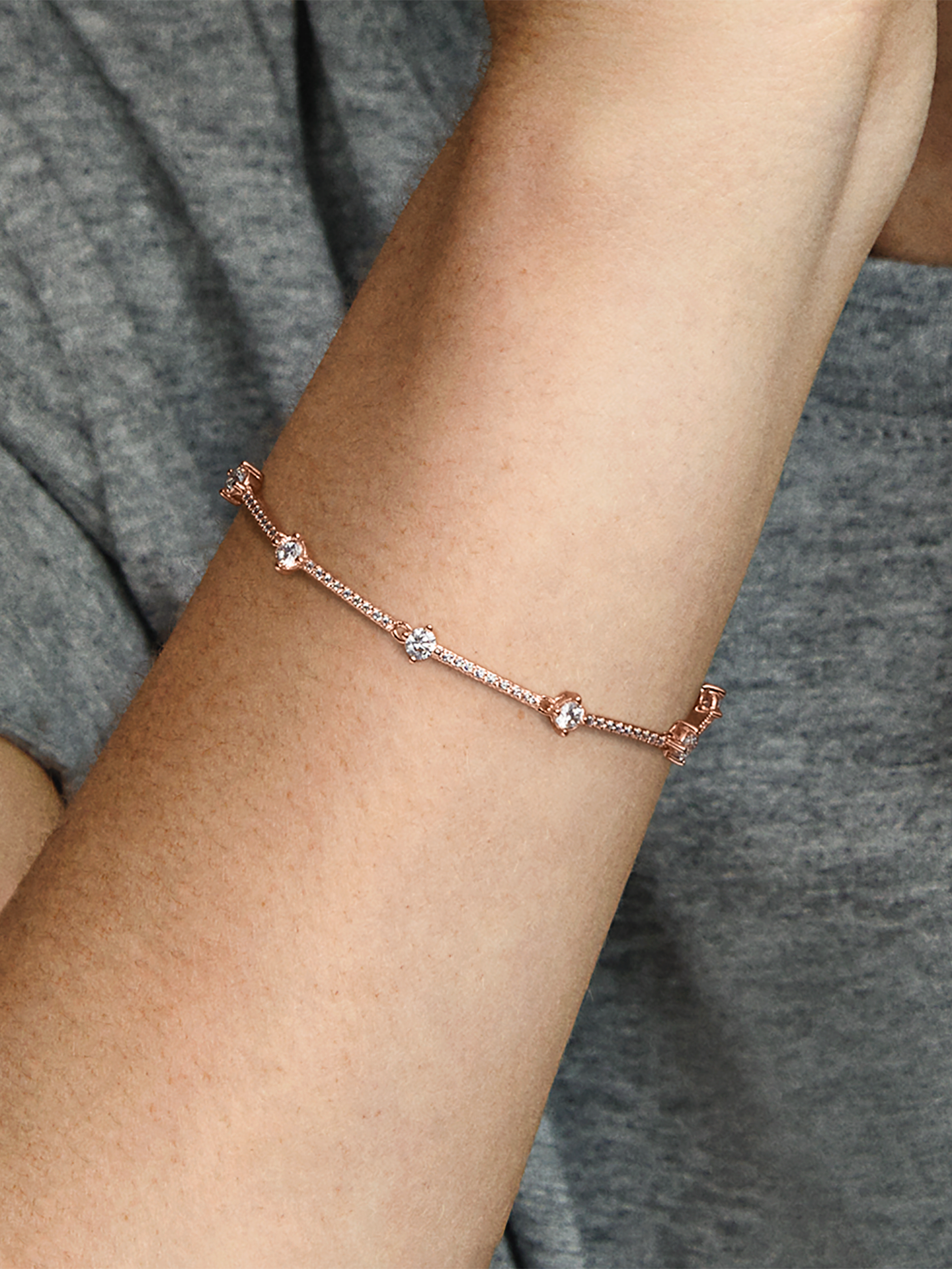 Женский браслет Pandora Sparkling Pavé Bars, цвет: Покрытие розовым золотом — фото 3