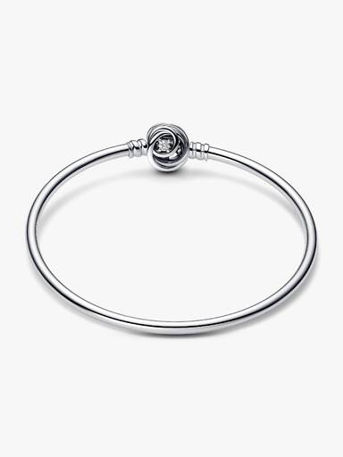 FINAL SALE - Pandora Moments Encircled Clasp Bangle