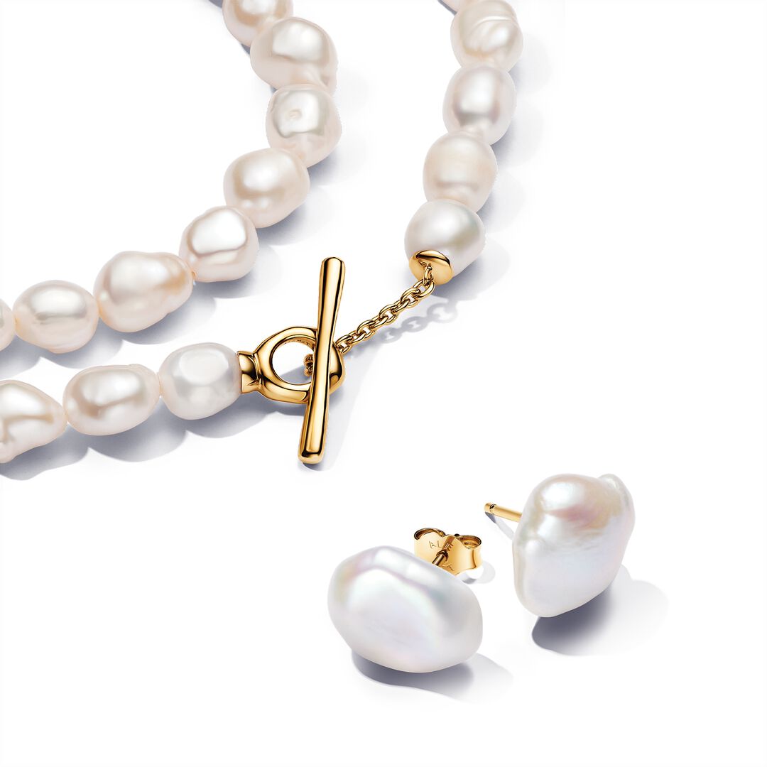 PANDORA ESSENCE Baroque Pearl Necklace Set