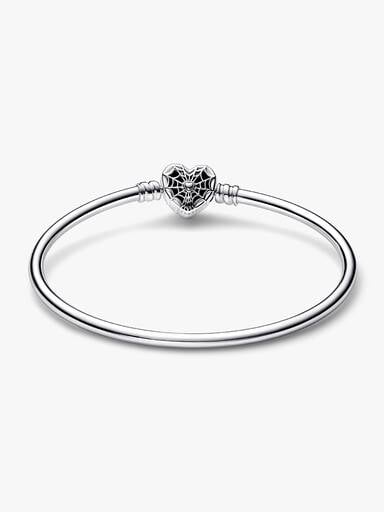 Pandora Moments Marvel Spider-Man Mask Clasp Bangle
