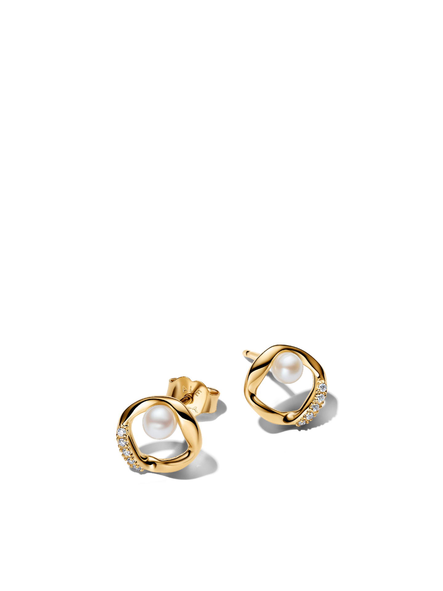 Женские серьги Pandora Organically Shaped Pavé Circle & Treated Freshwater Cultured Pearl, цвет: Позолоченный — фото 1