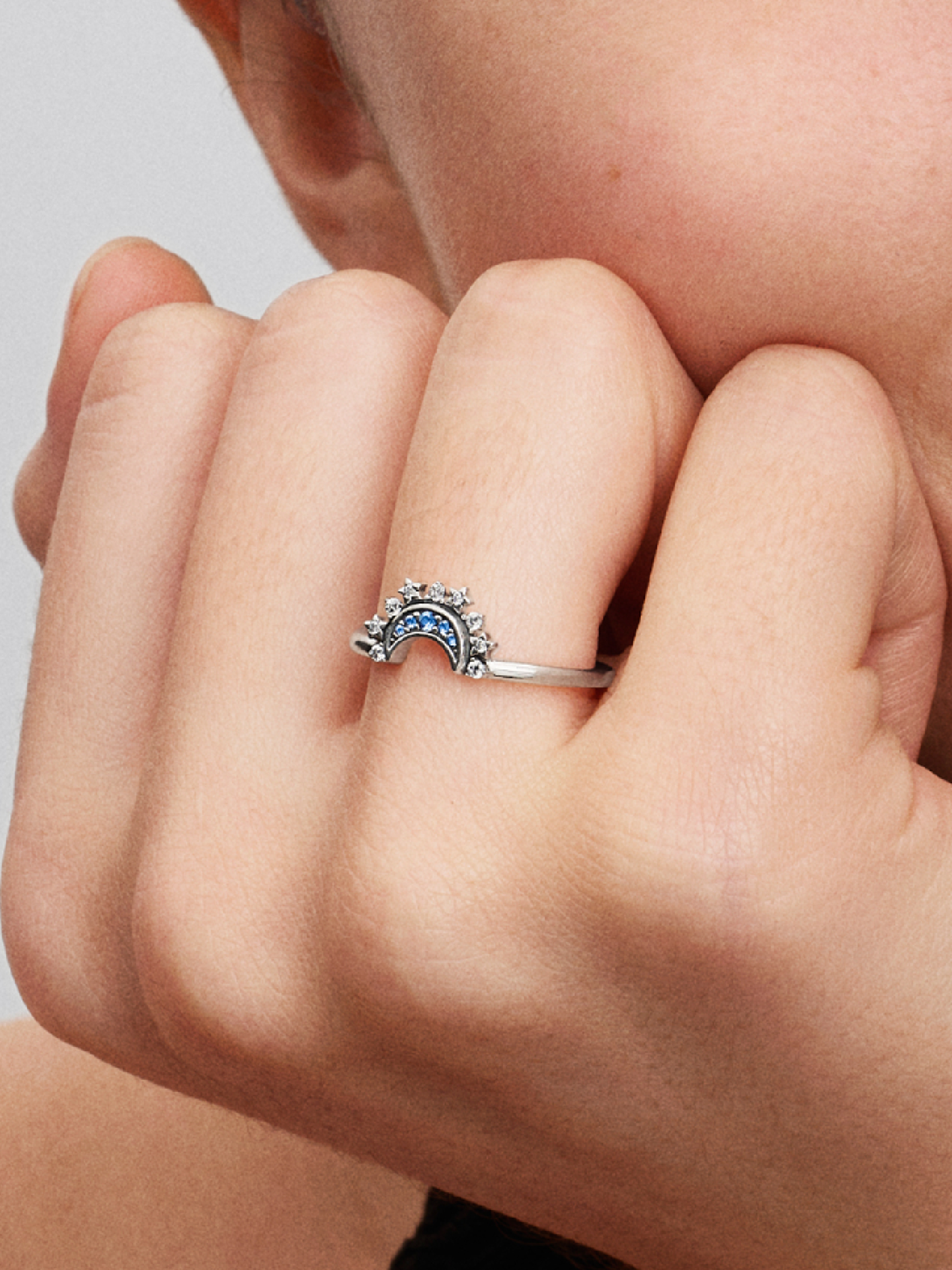 Женское кольцо Pandora Celestial Blue Sparkling Moon, цвет: Серебро — фото 3