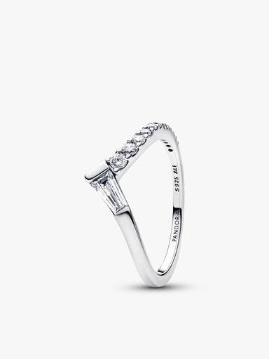 Tiara Baguette Ring Set