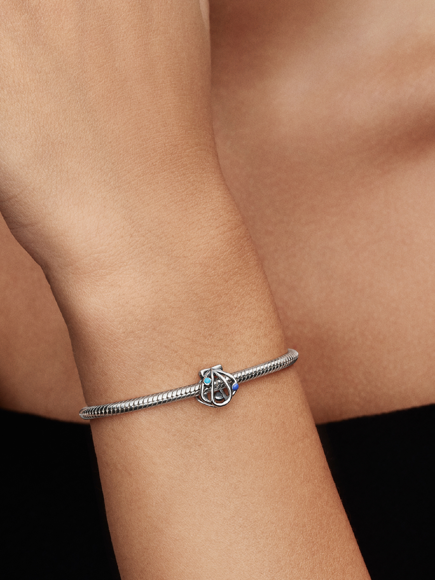 Женский шарм Pandora Openwork Shell Charm, цвет: Серебро — фото 3