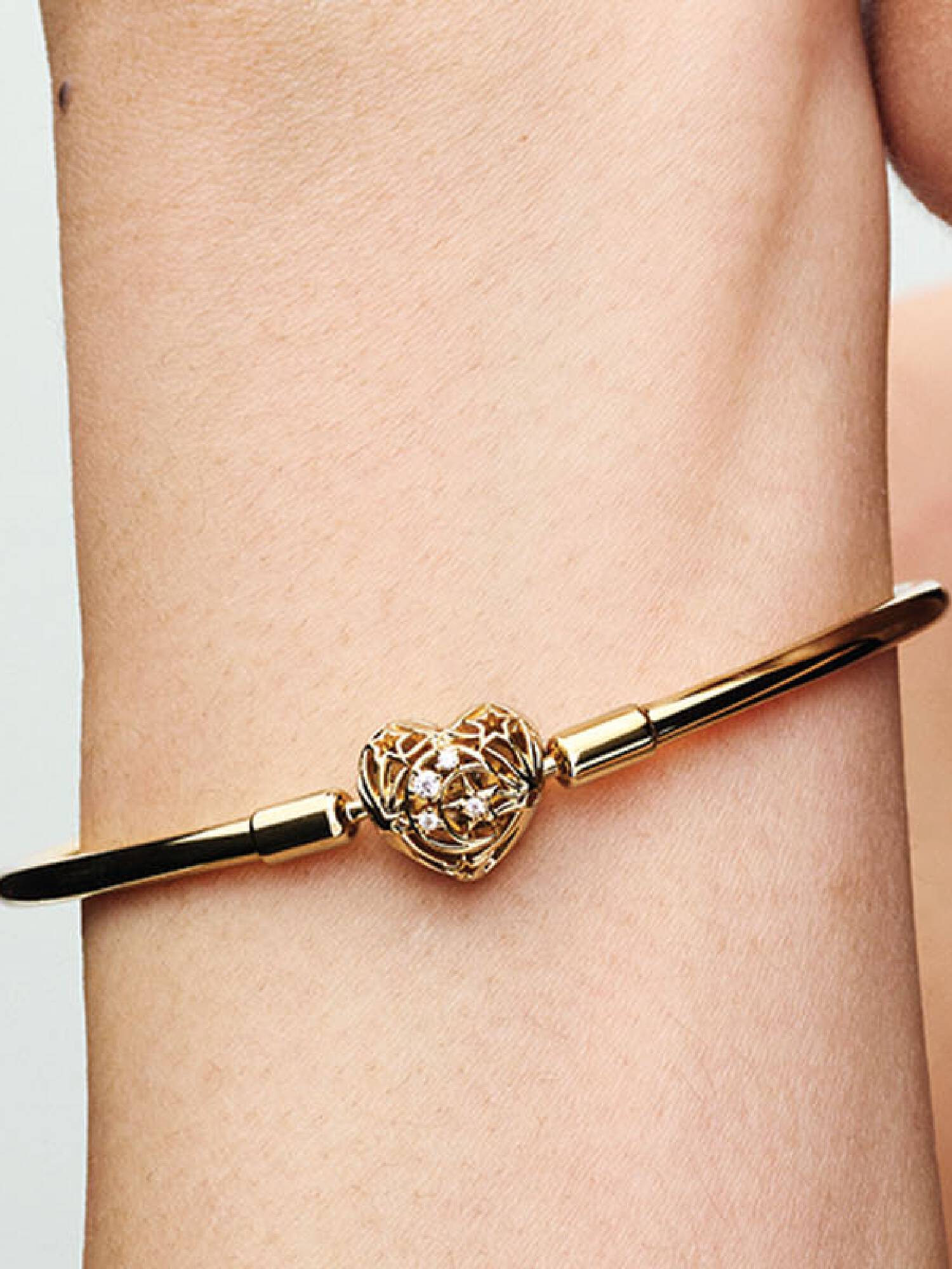 FINAL SALE - Celestial Heart Clasp Bangle
