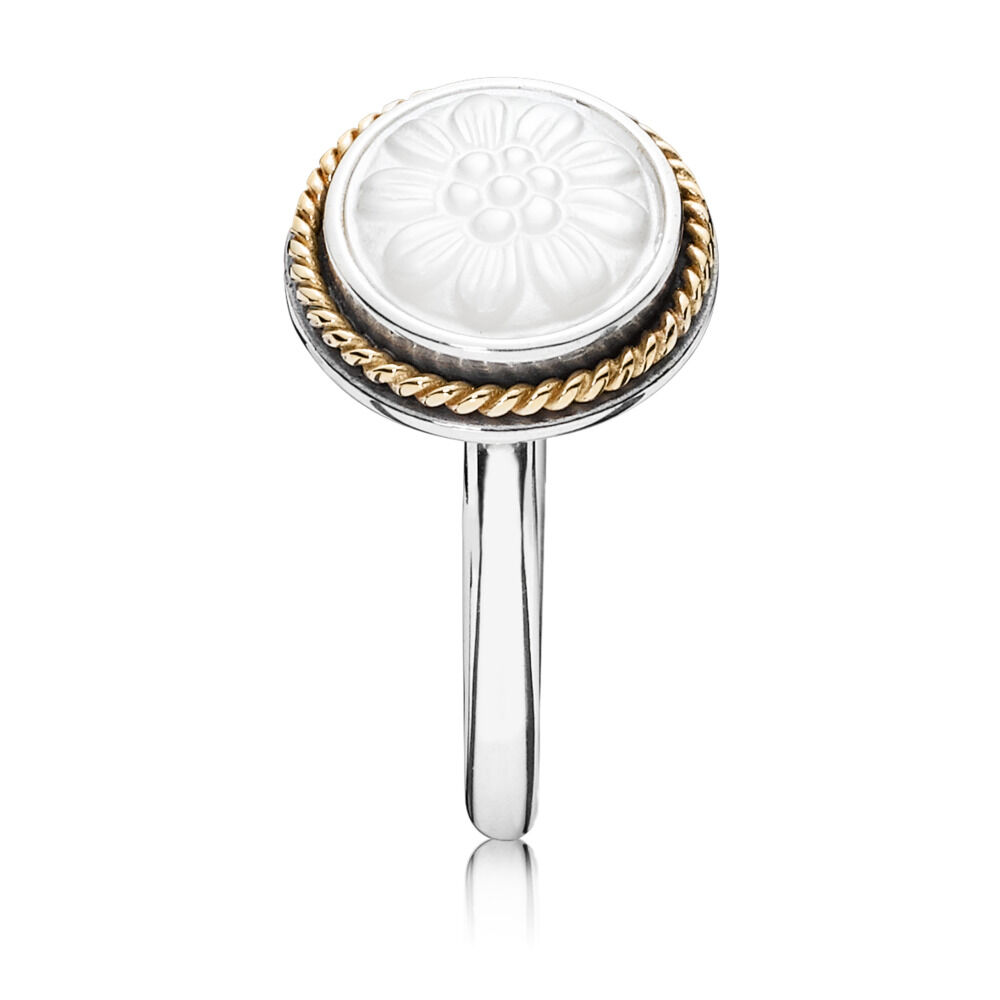 Daisy Signet Ring, Mother Of Pearl